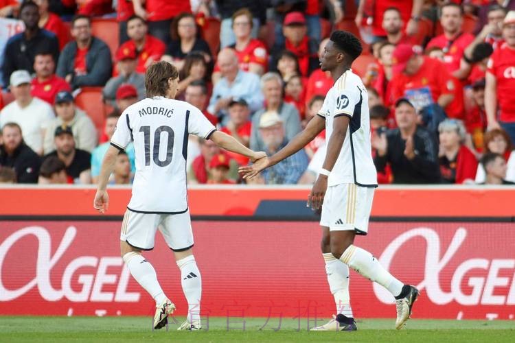 法媒：琼阿梅尼方面否认与皇马达成个人协议